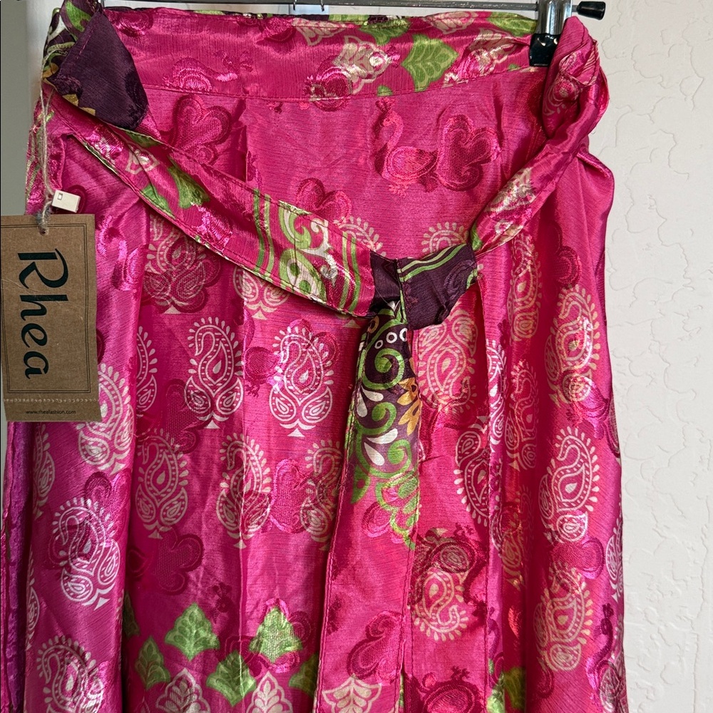 RHEA PRINTED WRAP SKIRT IN MULTI PINK AND GREEN INDIAN PRINT Reversible - Picture 3 of 10